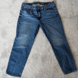 O.G. Straight Old Navy Mid-Rise Medium Wash Jeans (Size 16)